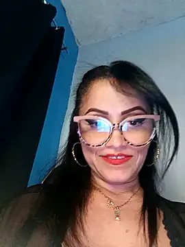 Yameil from Stripchat