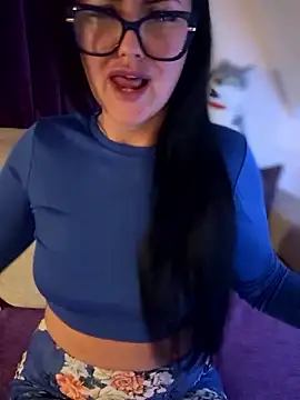 Young hot mom from Stripchat