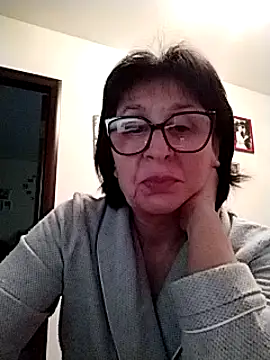 AlbinaXPretty from Stripchat