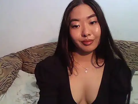 Aleksa Blackdream from Stripchat