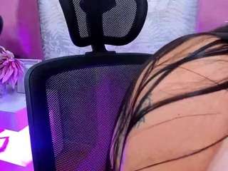 Amberrwest from Camsoda
