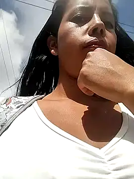 Andrea30 from Stripchat