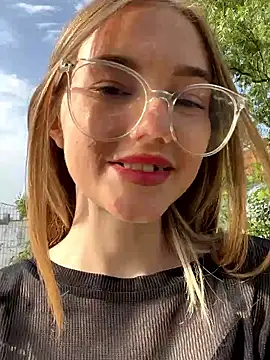 AnieMiller from Stripchat
