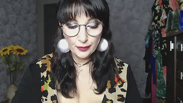 Aziza1 from Stripchat