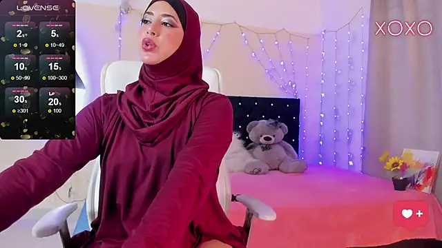 Basima-Saadi from Stripchat
