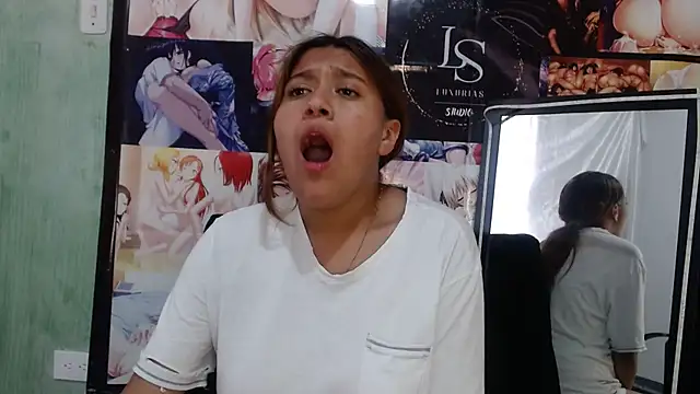 CharmingHot from Stripchat