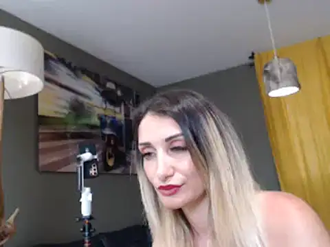 Chloesanchez from Stripchat