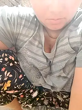 CUTERIYA from Stripchat