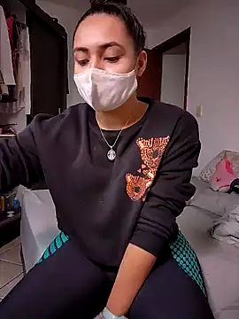 DaniCavalera from Stripchat