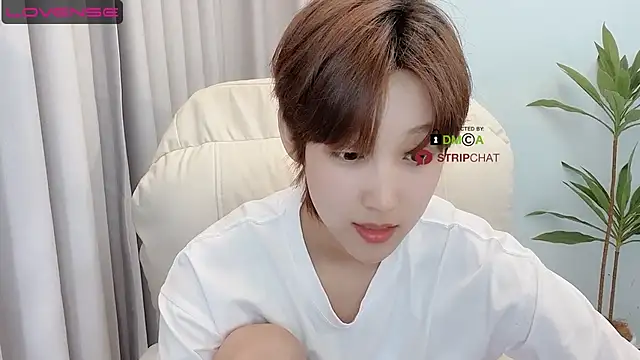 DeleTe-love from Stripchat