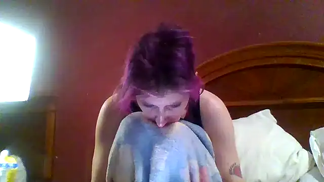 Demoness999 from Stripchat