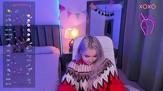 Effie White from Stripchat