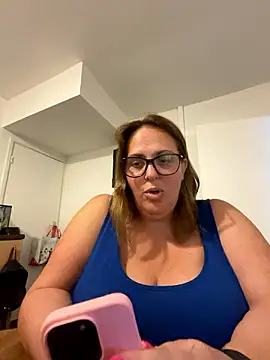 Ellie 143 from Stripchat