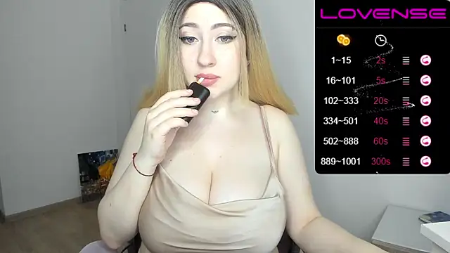 Hazejena from Stripchat