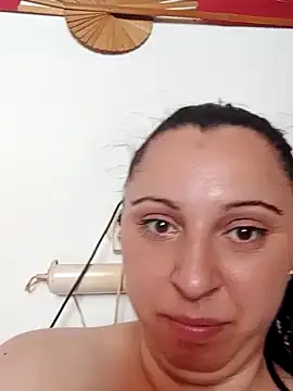 HoneyHoneyyyy1214 from Stripchat