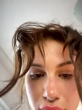 -Jaine- from Stripchat