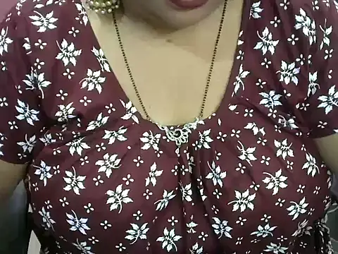 Kashish4u from Stripchat