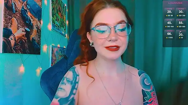KiraaNightt from Stripchat