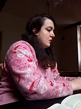 LadyMinnie from Stripchat