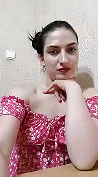 Laura Mils from Stripchat
