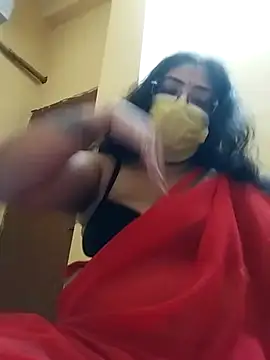 LAVERNIYA from Stripchat