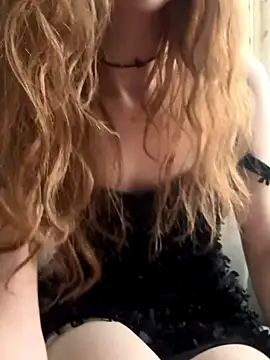 Lnyka from Stripchat