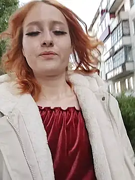 Lucy Lazy from Stripchat