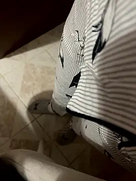 Maskeli25 from Stripchat