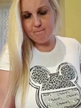 Mayci1984 from Stripchat