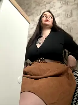 MotherDimitrescu from Stripchat