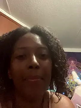 Oya999IAM from Stripchat