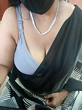 Priya-tamil from Stripchat