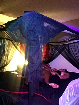 Realninafame from Stripchat