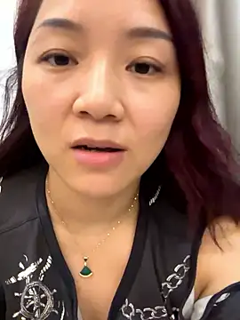 Rosa-666 from Stripchat