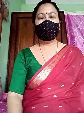 Rosy-B from Stripchat