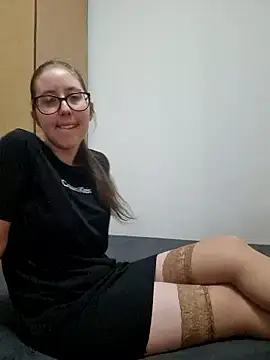 Sarah459 from Stripchat