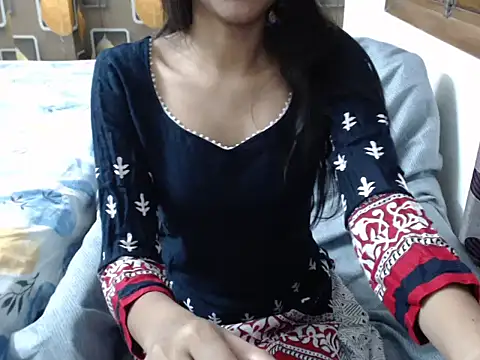 Sassy Myra from Stripchat