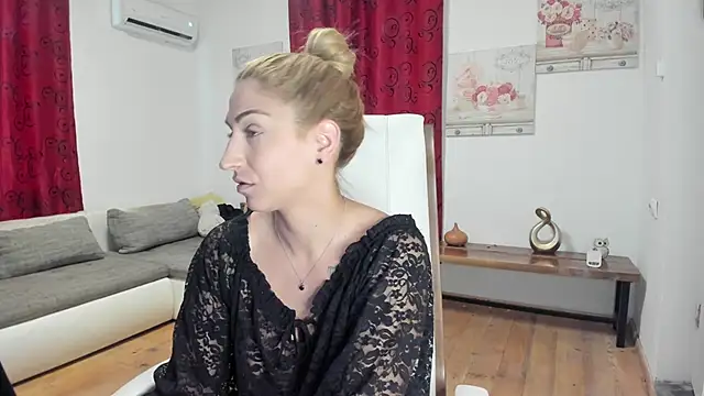 Sofia6969 from Stripchat