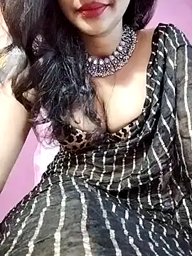 SOFIYA-L from Stripchat