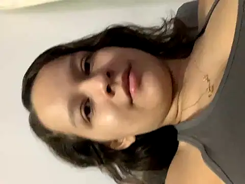 Sophie milk from Stripchat