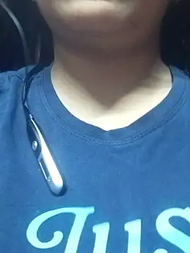 SunheriPari from Stripchat