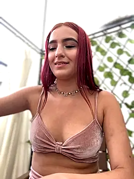 Tatianaa pinkk from Stripchat