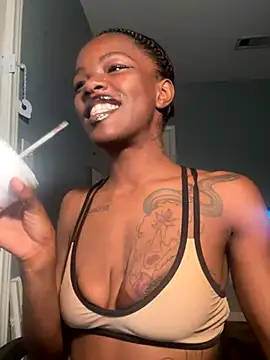 Wishwashhy22 from Stripchat