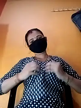 Cute-Nusrat from Stripchat