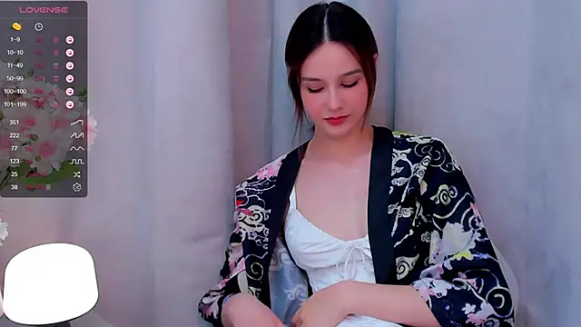 ErleneCroyle from Stripchat