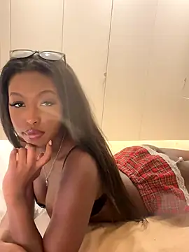 Princesslola666 from Stripchat