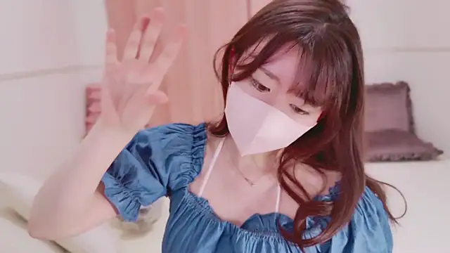 Pyon-chann from Stripchat