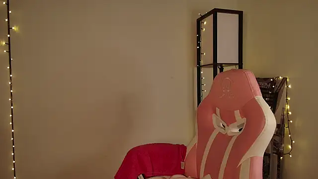 Tinykatty from Stripchat
