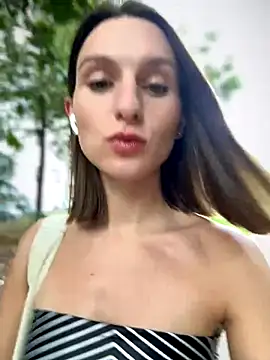 ArtistAnn cam Live Nude & Online