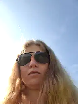 Little 6girl6 from Stripchat